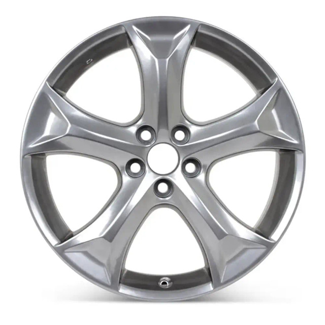 Front view of a 20x7.5 replica wheel replacement for Toyota Venza rim 426110T010