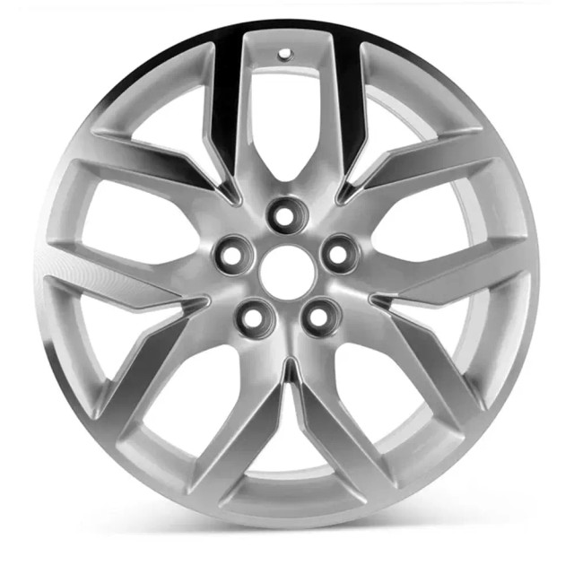 Front view of a 19x8.5 replica wheel replacement for Chevy Impala rim 84507697 Front view of a 19x8.5 replica wheel replacement for Chevy Impala rim 84507697