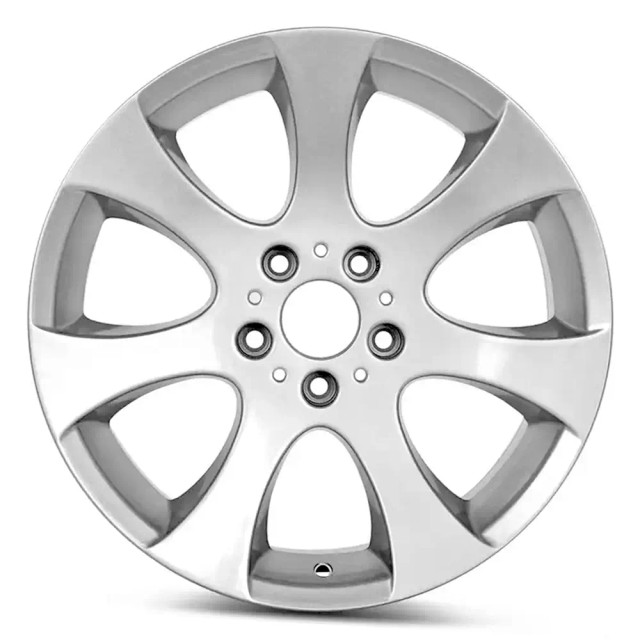 Front view of 18x8 Replica rims for sale. Replacement Alloy wheels fit BMW 3 Series 36116775645, 36116765816