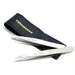 EASILY REMOVE INGROWN HAIRS WITH TWEEZERMAN PETITE TWEEZE