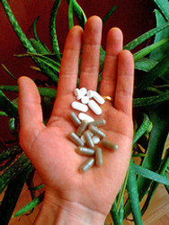 HEALTHY EATING AND VITAMIN SUPPLEMENTS TO PREVENT HAIR LOSS