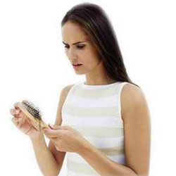 FIGHT HAIR LOSS THE NATURAL WAY