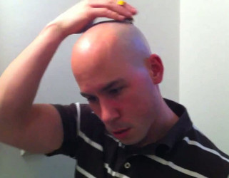 EASY HEAD SHAVE WITH HEADBLADE