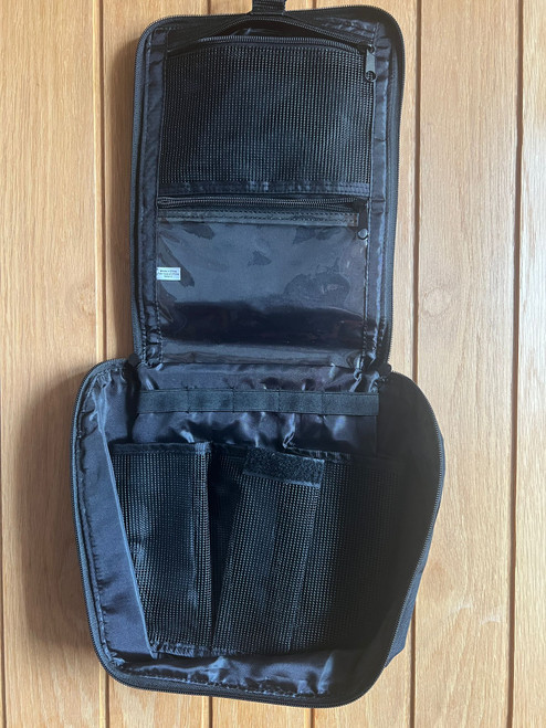 Nisim Hanging Toiletry Bag / Washbag Nisim Hanging Toiletry Bag / Washbag