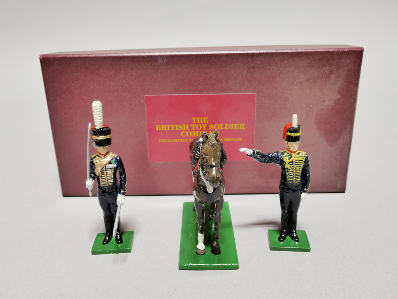 The British Toy Soldier Company Set 181 RHA Officer Gunner and Horse Trains And Toy Soldiers