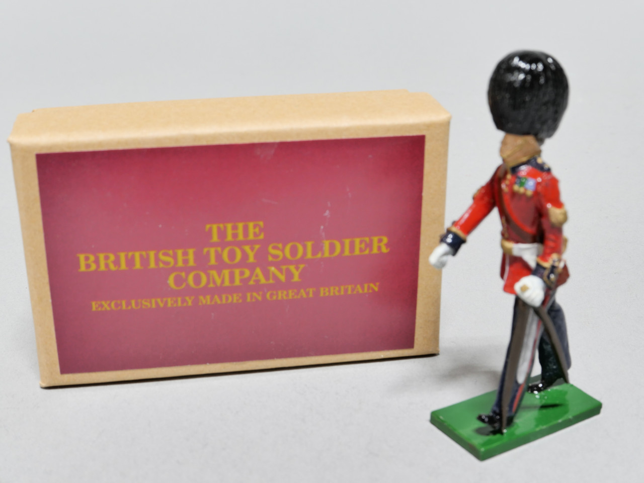 The British Toy Soldier Company Set 86 RSM with Pacestick