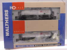 Walthers 23,000 Gallon Funnel-Flow Tank Car 932-27216 HC Spinks 2-Pack UTLX