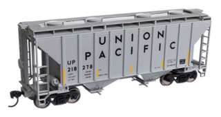 Walthers Maineline 910-7997 37' 2980 Cubic-Foot 2-Bay Covered Hopper - Ready to Run -- UP #218278