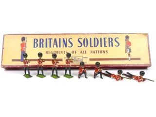 Britains 1283 Grenadier Guards Firing in Three Positions
