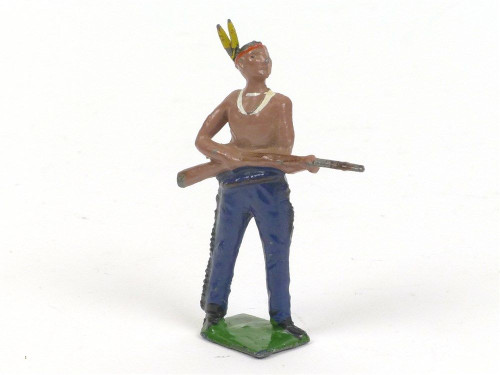 W Britain Toy Soldiers North American Indian On Foot With Rifle Standing Guard D