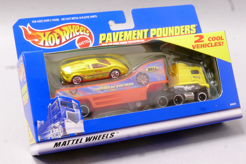 Hot Wheels Pavement Pounders 89850 2 Cool Vehicles