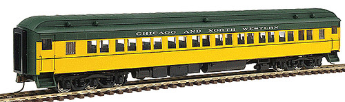 Walthers HO Pullman-Built Heavyweight Paired-Window Coach Chicago North Western