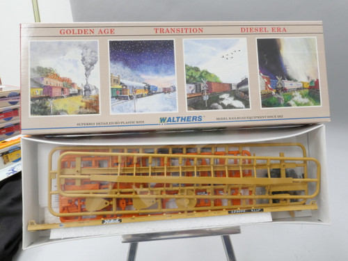 Walthers Kit 932-4958 89' F89F Flat Car JTTX #940623