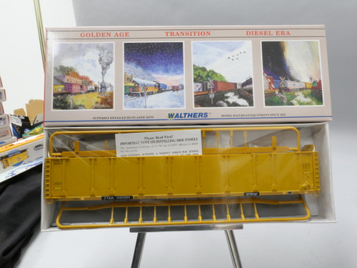 Walthers Kit 932-4808 89' Enclosed Auto Carrier Union Pacific #942284