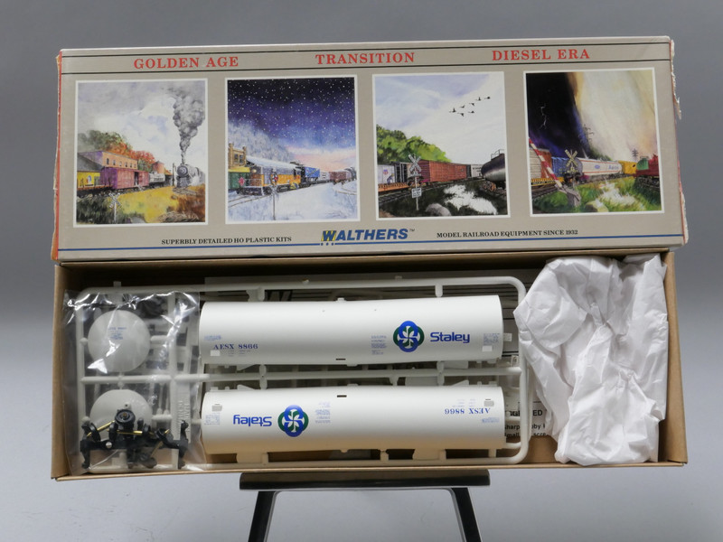 Walthers Kit 932-9104A Limited Edition A.E. Staley 54' Funnel-Flow Tank Car 8866