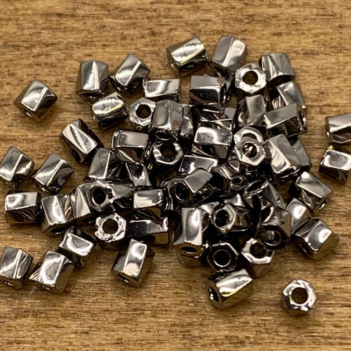 10/0 Twist Hex Nickel Plated Seed Beads