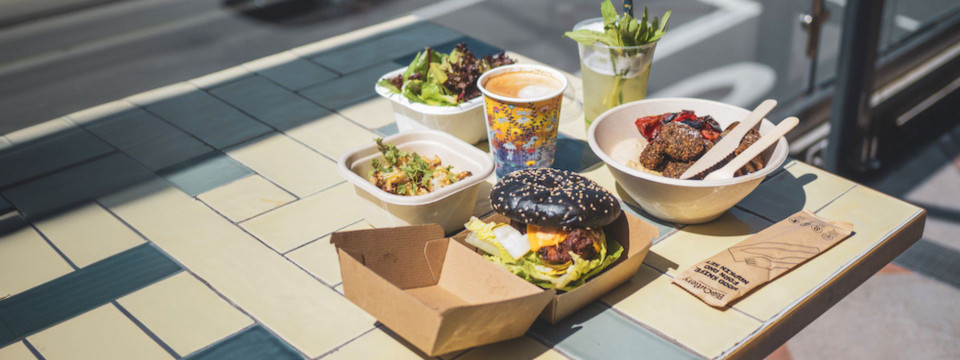 Compostable food packaging hero banner