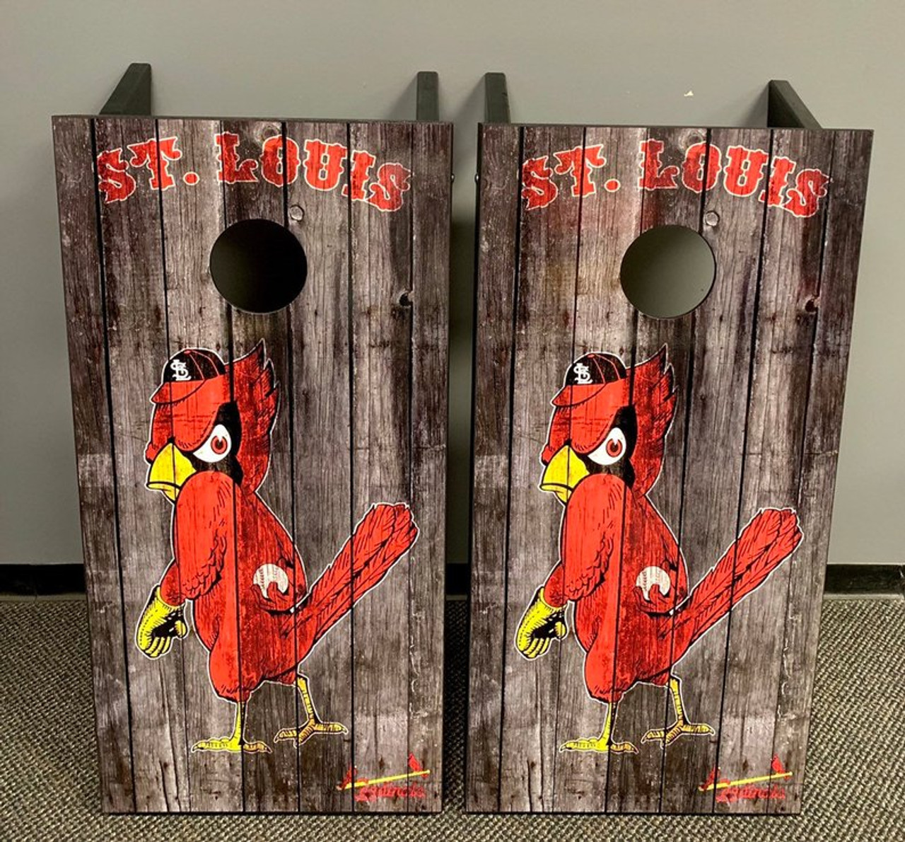 St. Louis Cardinals Version 5 Cornhole Set with Bags - Custom Cornhole, LLC