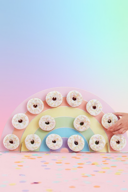 Advantage Bridal Donut Wall Display