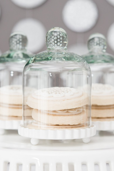 Advantage Bridal Small Glass Bell Jar With White Base Wedding Favor