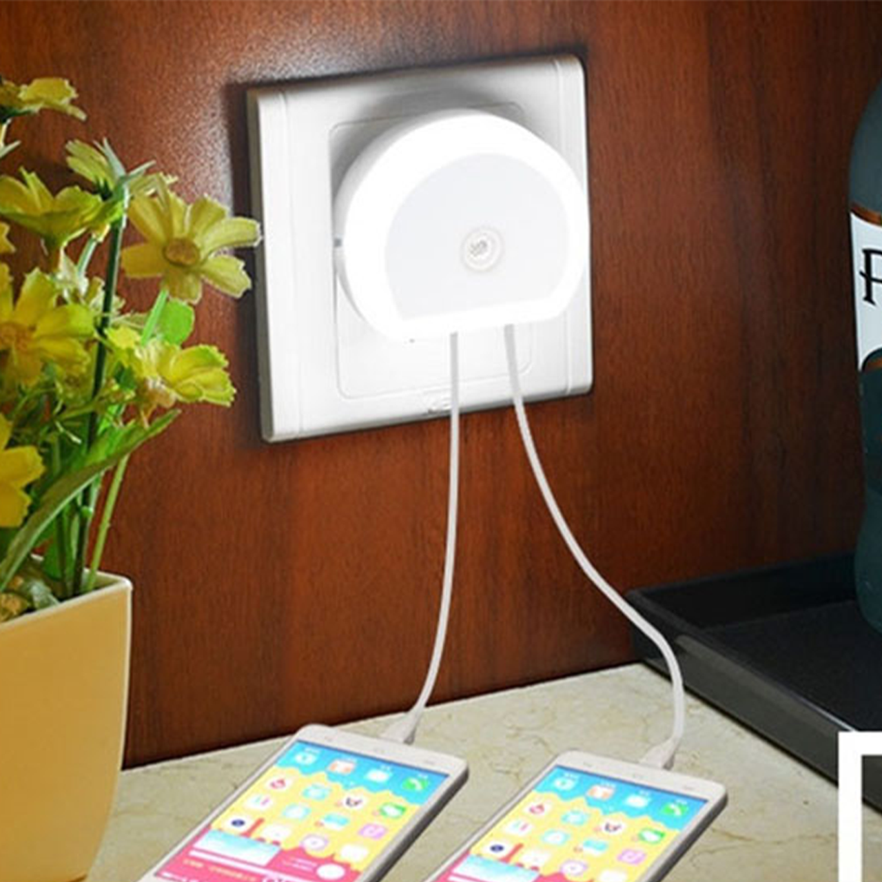 Plug-in Night Light with USB Ports and Motion Sensor (2-Pack) product image