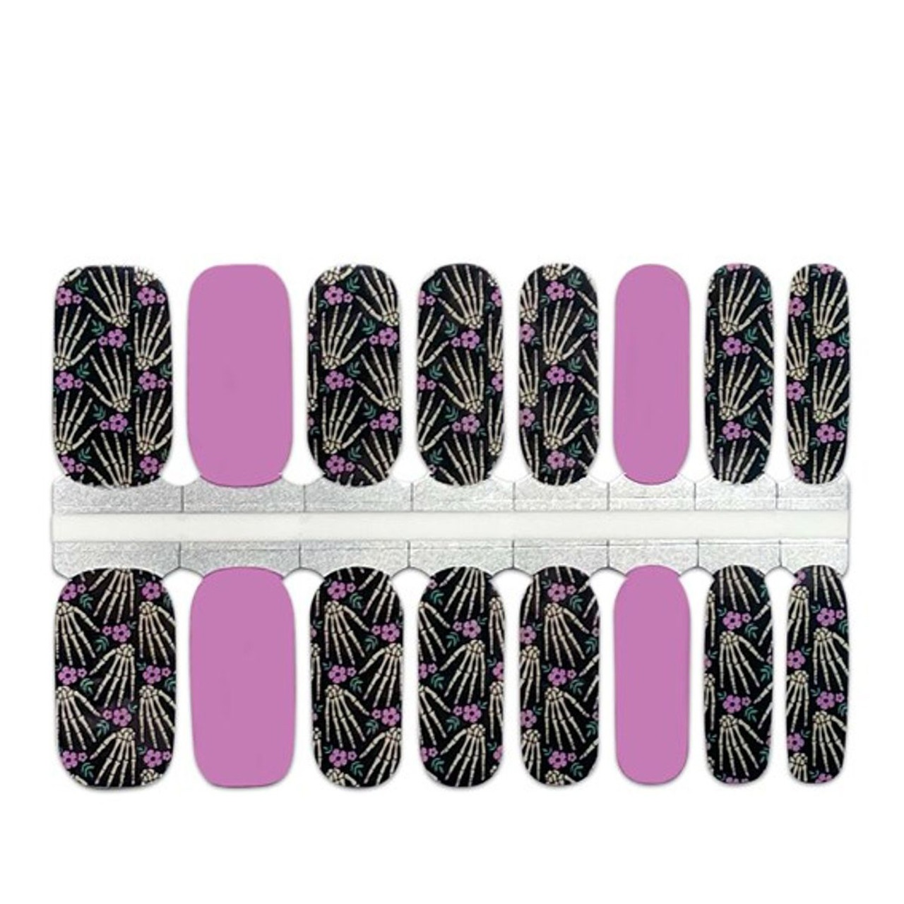 Halloween-Themed Nail Wraps product image