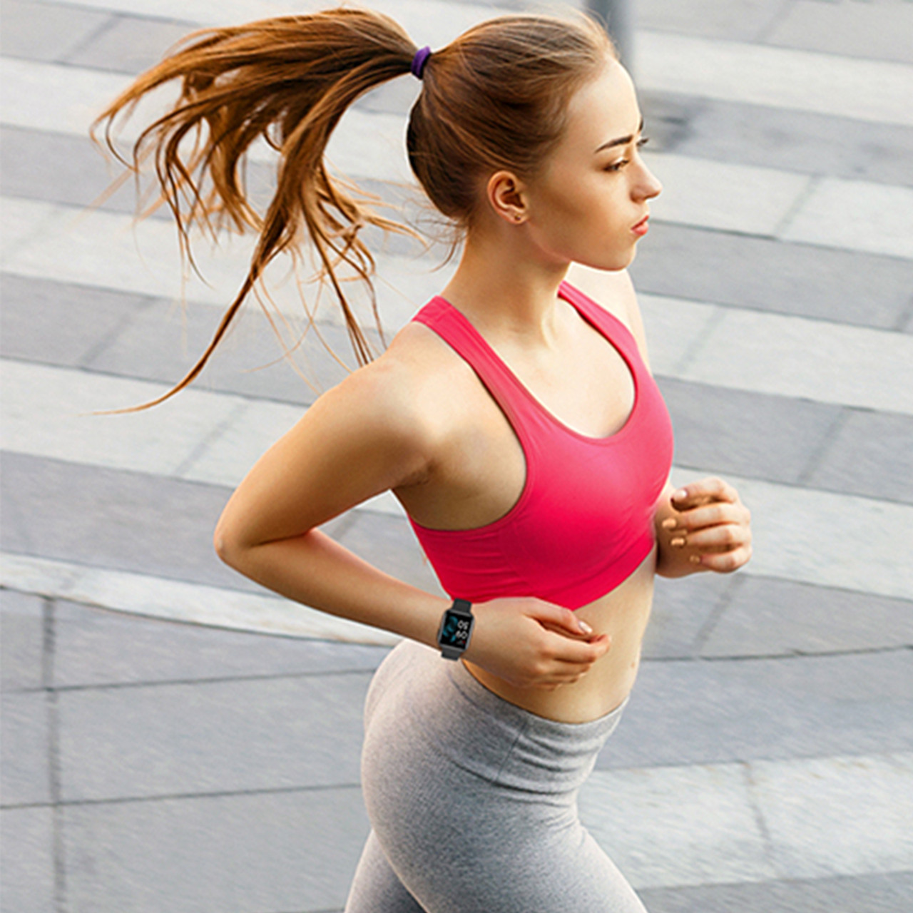 Everlast® TR037 Bluetooth Calling Smartwatch product image