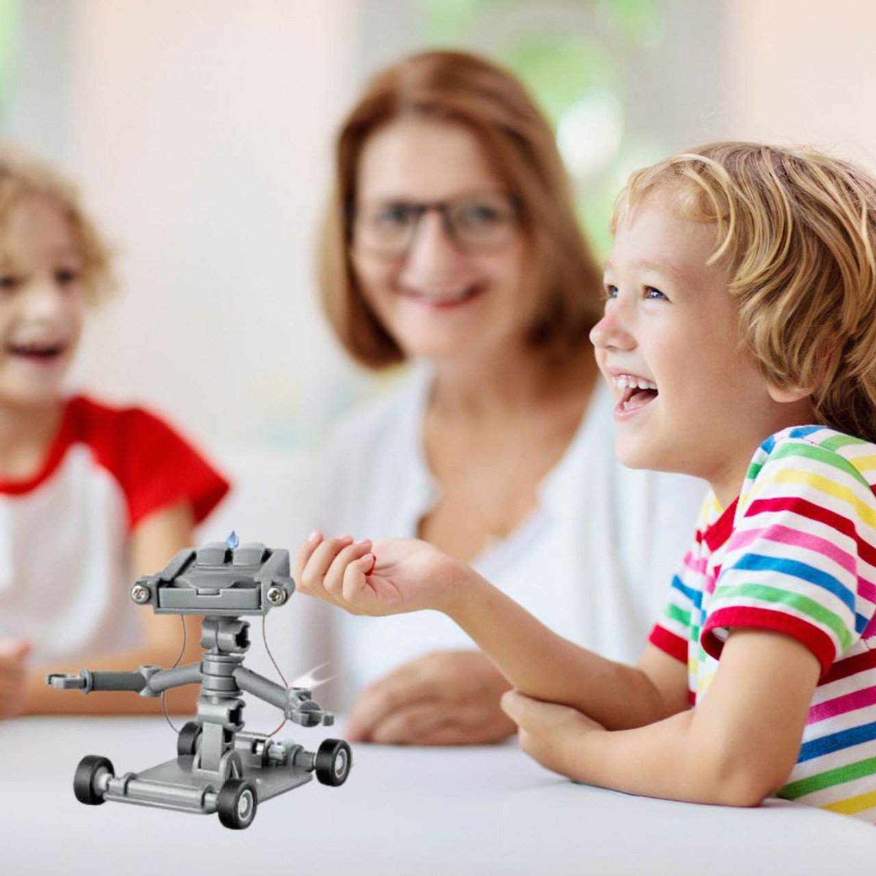 4M® Salt-Powered Robot Kit product image