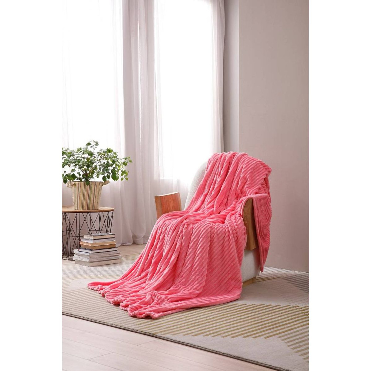 L'Baiet® Ribbed Throw Blanket (Queen or King) product image