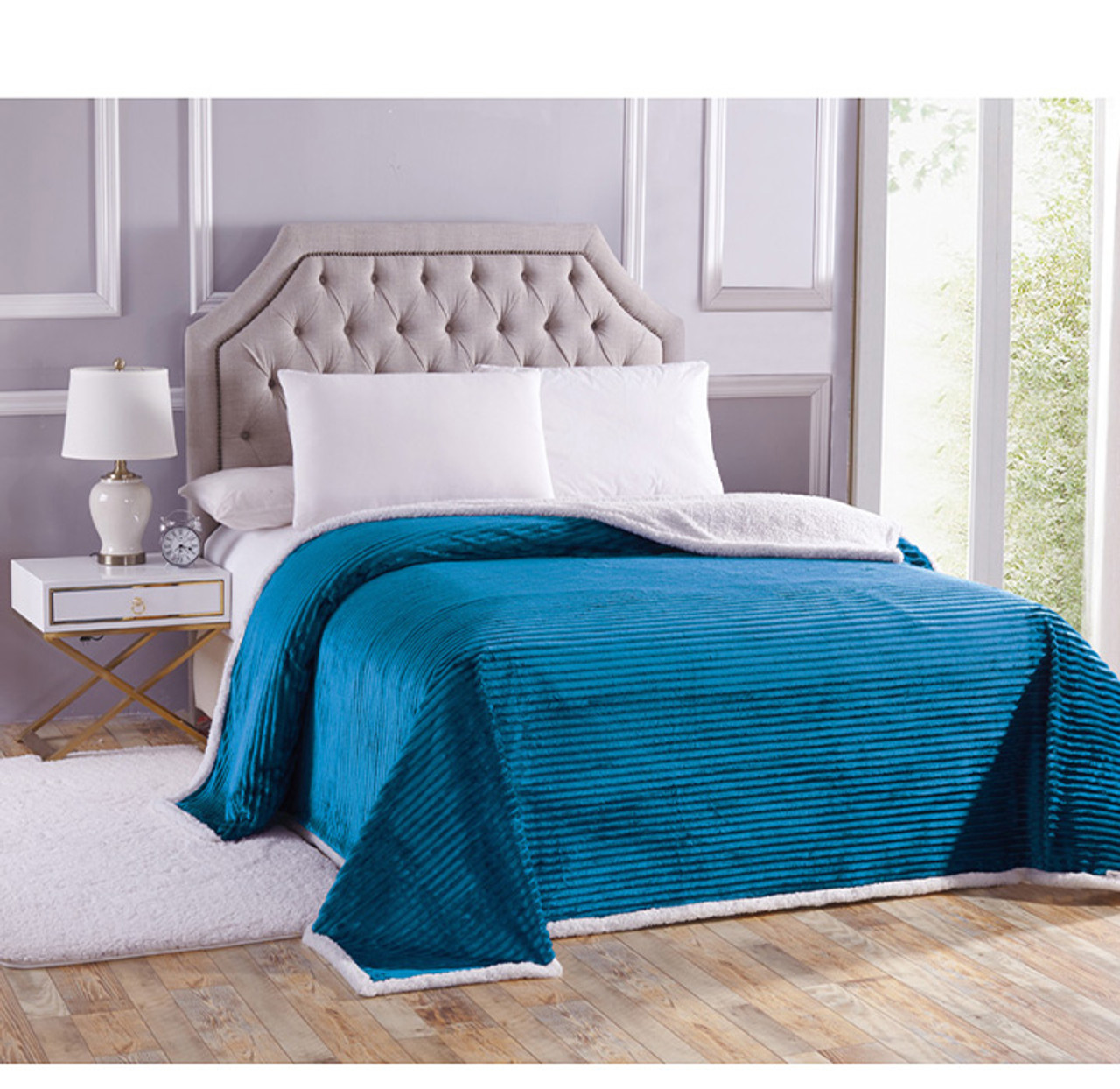 Sheradian Reversible Corduroy Sherpa Blanket  product image