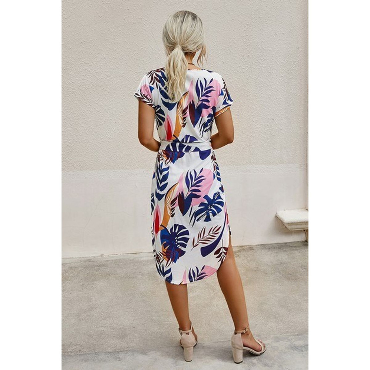 Women's Notched Neck Short Sleeve Waist Tie Dress product image