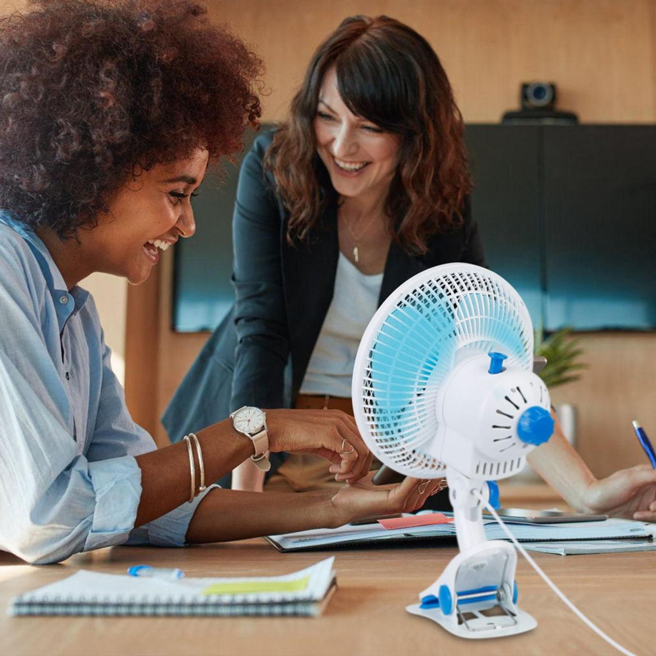 iMounTEK® 2-Speed Clip-on Fan product image