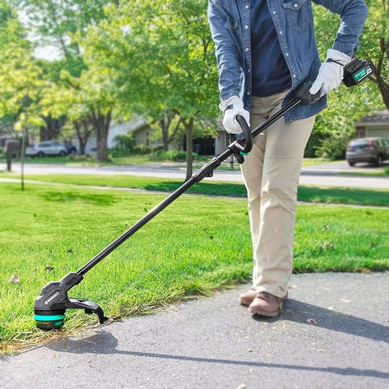Denali by SKIL™ 20V Brushless 13-Inch String Trimmer Kit with 4.0Ah Battery product image