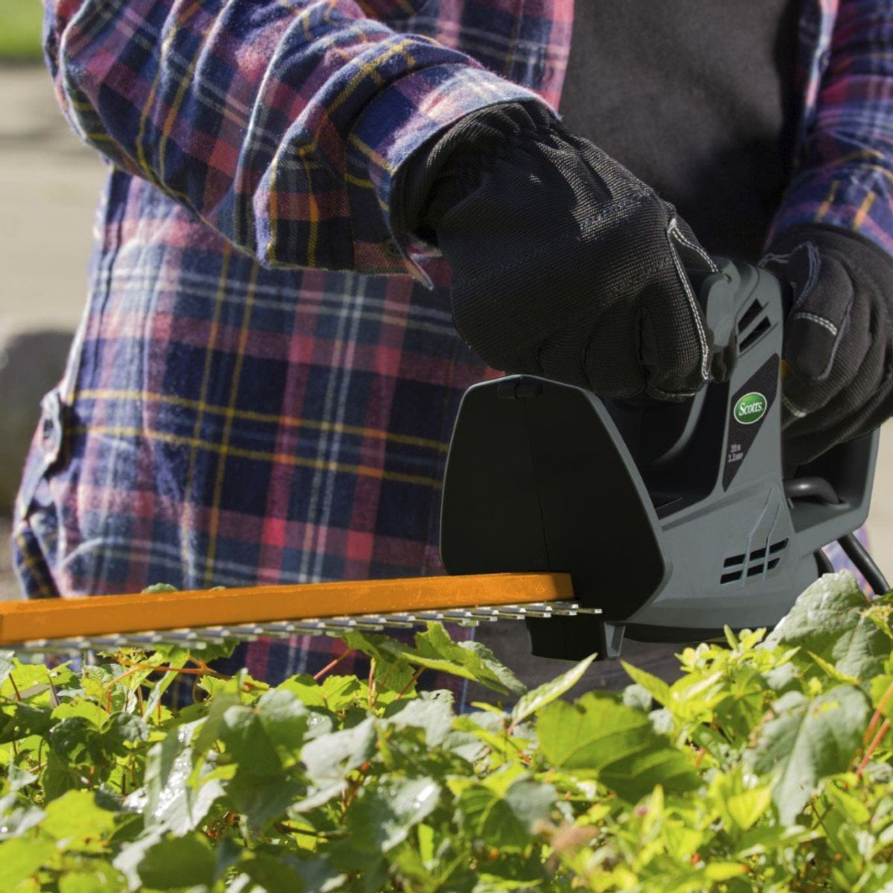 Scotts® 20-Inch 120V Corded Hedge Trimmer, HT10020S product image