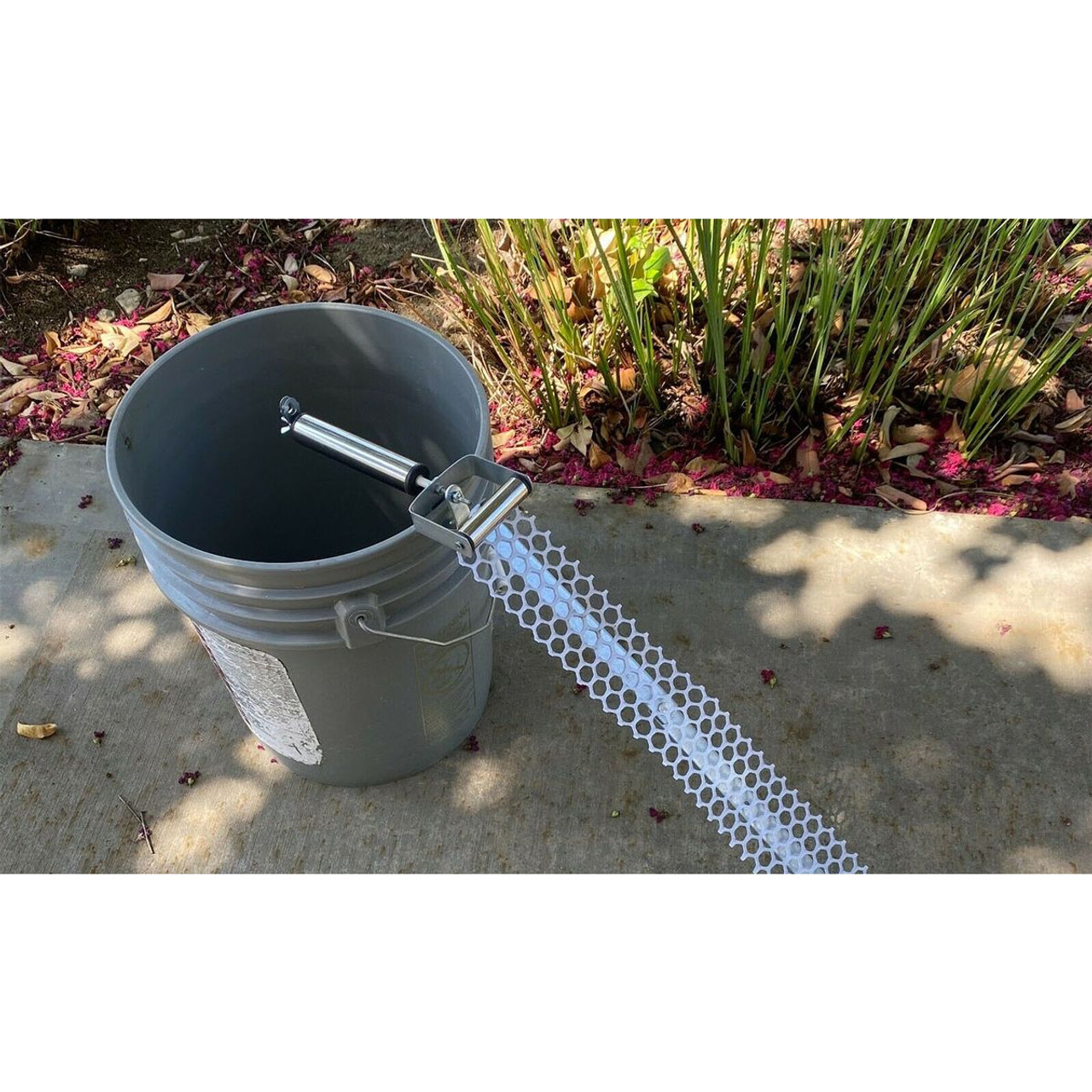 iMounTEK® Rolling Mouse Trap product image