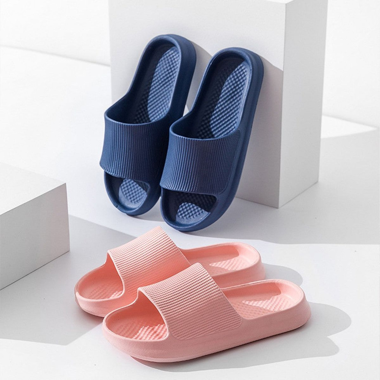 Unisex Minimalist Textured Cloud Slippers (4 Colors) product image