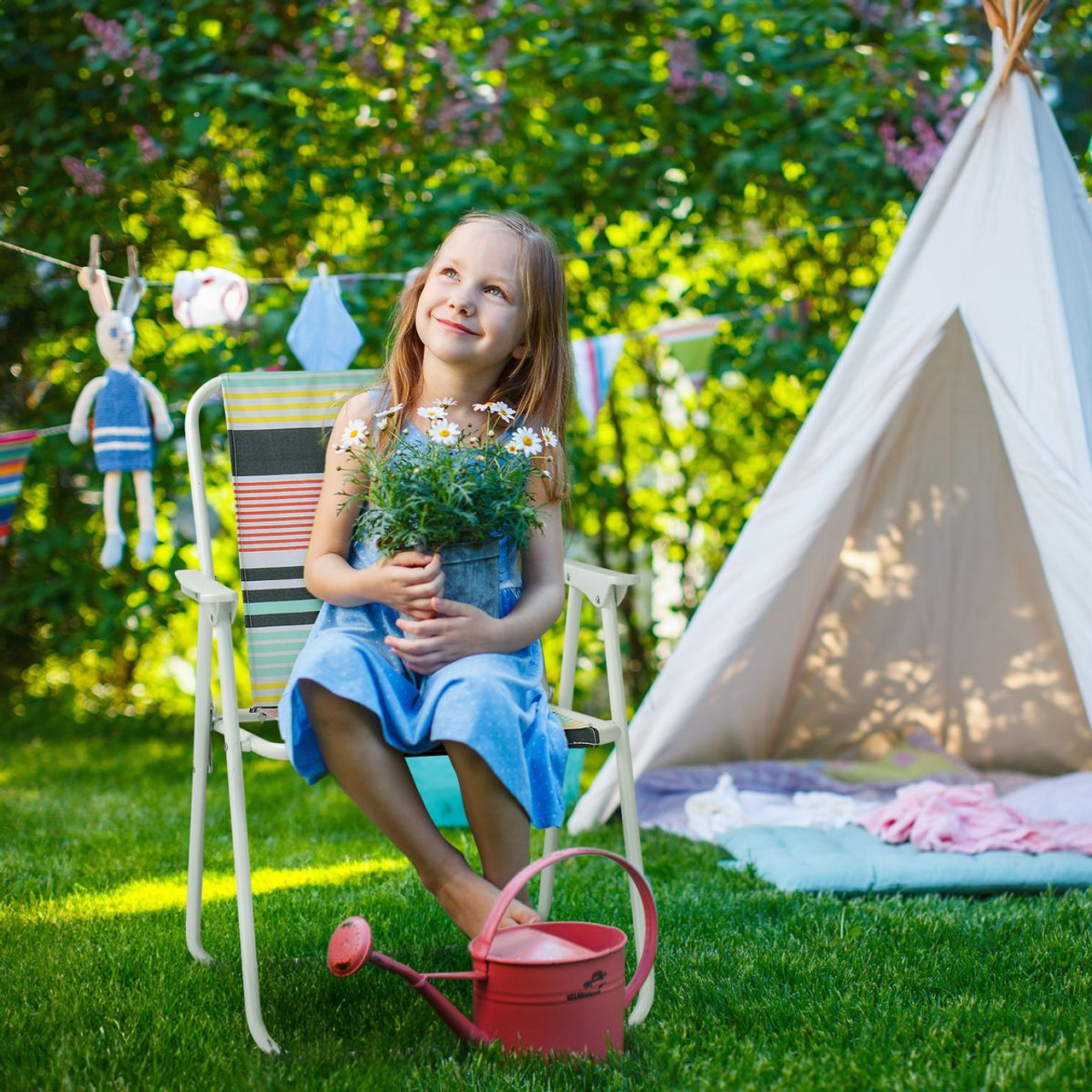 Lightweight Folding Beach/Lawn Chair (1 or 2-Pack) product image
