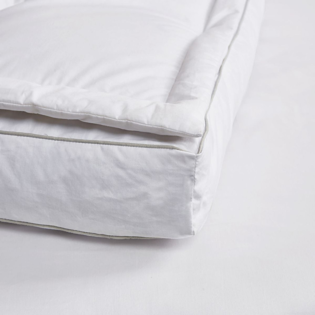 Martha Stewart 3-inch White Down Pillowtop Featherbed product image