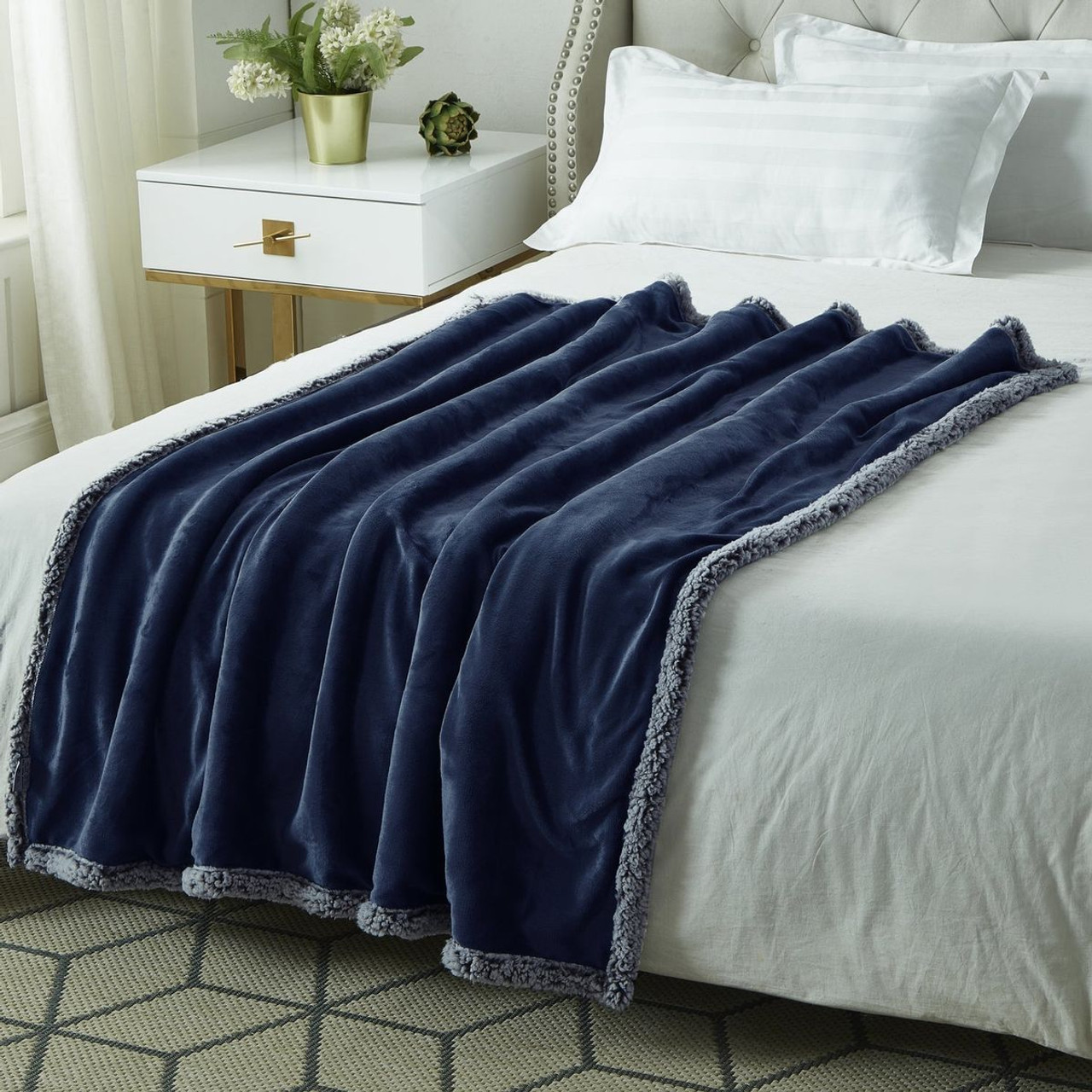 Zakary Flannel Reversible Heathered Sherpa Throw Blanket product image