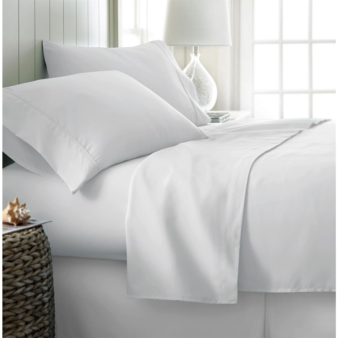 300 Thread Count Cotton Sheet Sets (Full, Queen, and King Sizes) product image