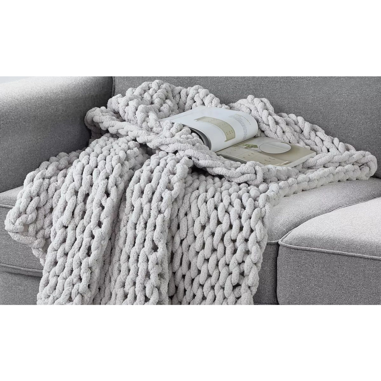 Chunky Chenille Plush Throw by Kathy Ireland, 50" x 60" product image