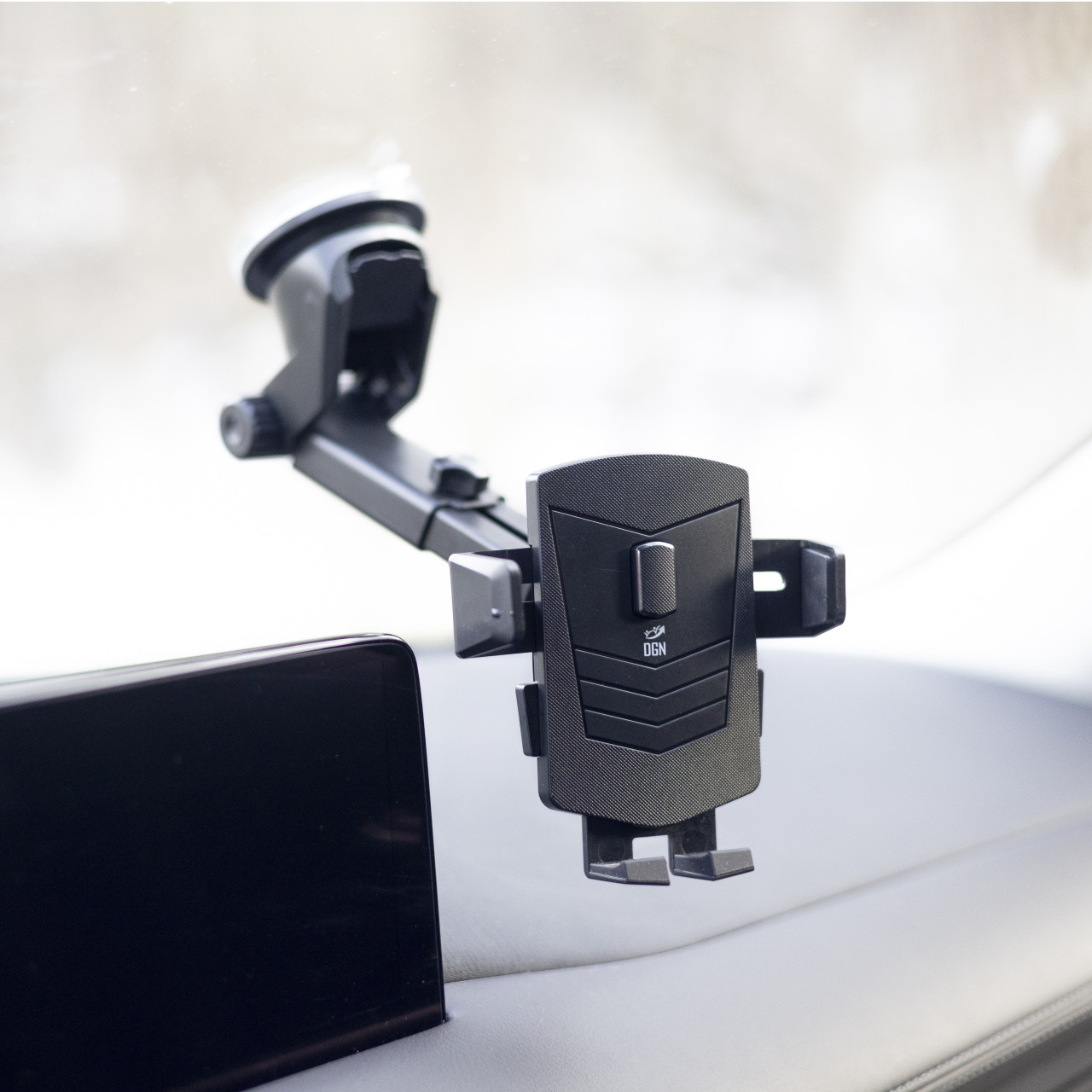 Universal 3-in-1 Strong Car Mount product image