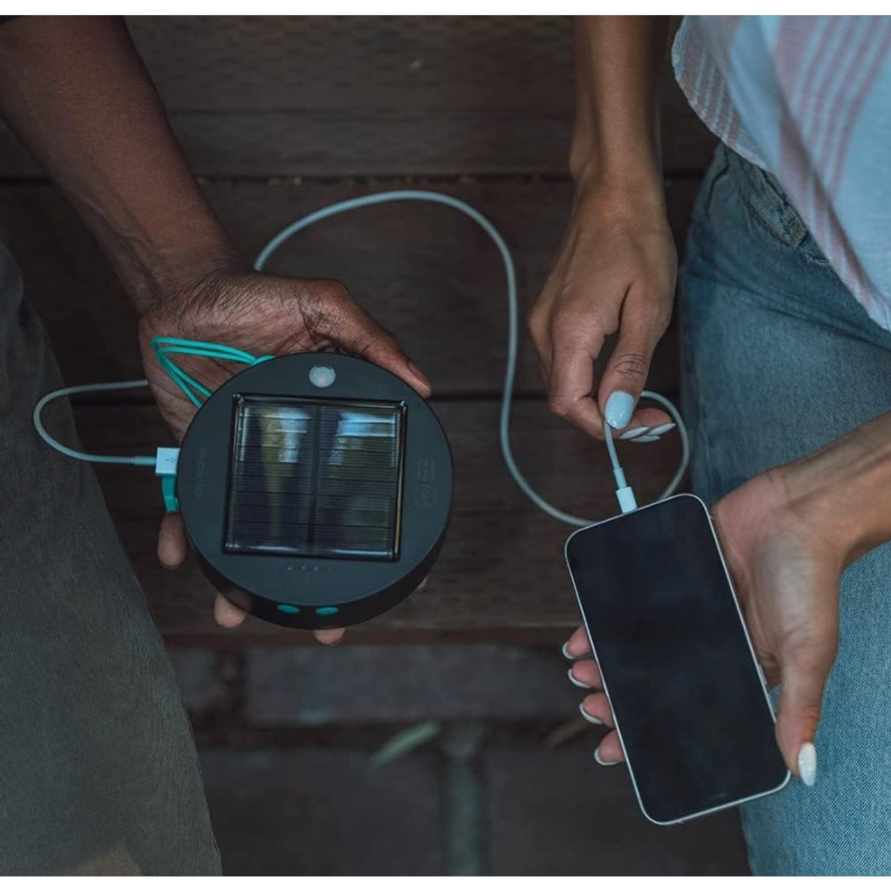 Hakol Luci Solar String Lights + Phone Charger product image