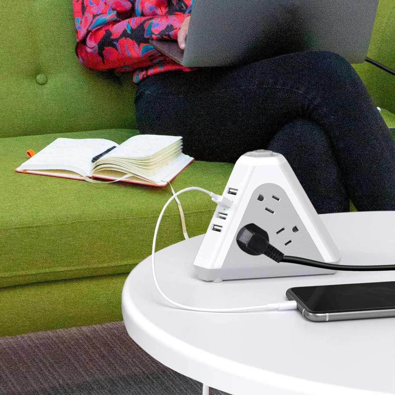 Triangle Port Charger 13-in-1 Charging Station product image