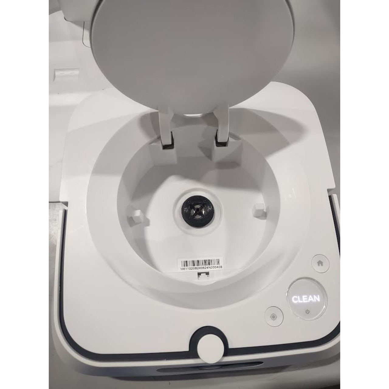 Irobot Braava Jet M6 6110 Ultimate Robot Mop product image