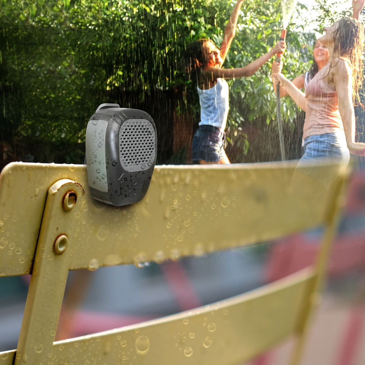 Universal Rugged Wireless Clip Speaker product image