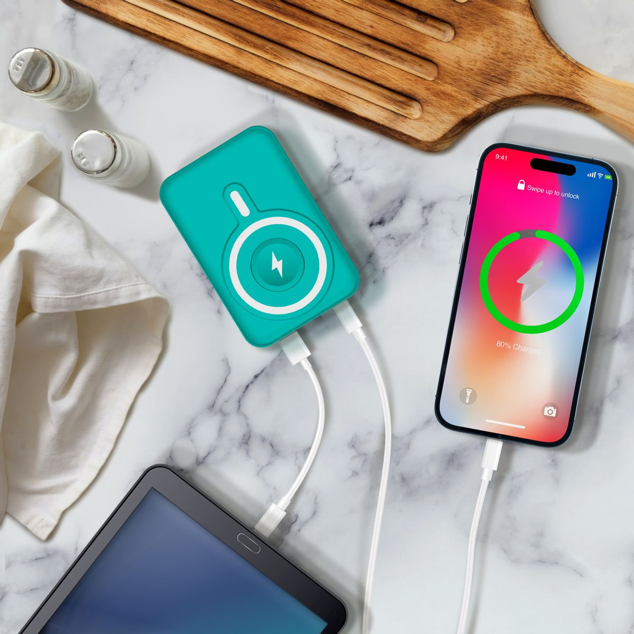 PowerMag Pro Wireless Charging Battery and Desktop Stand product image