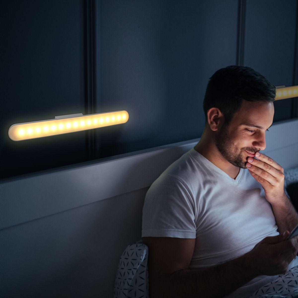 Universal Rechargeable Light Bar (2-Pack) product image