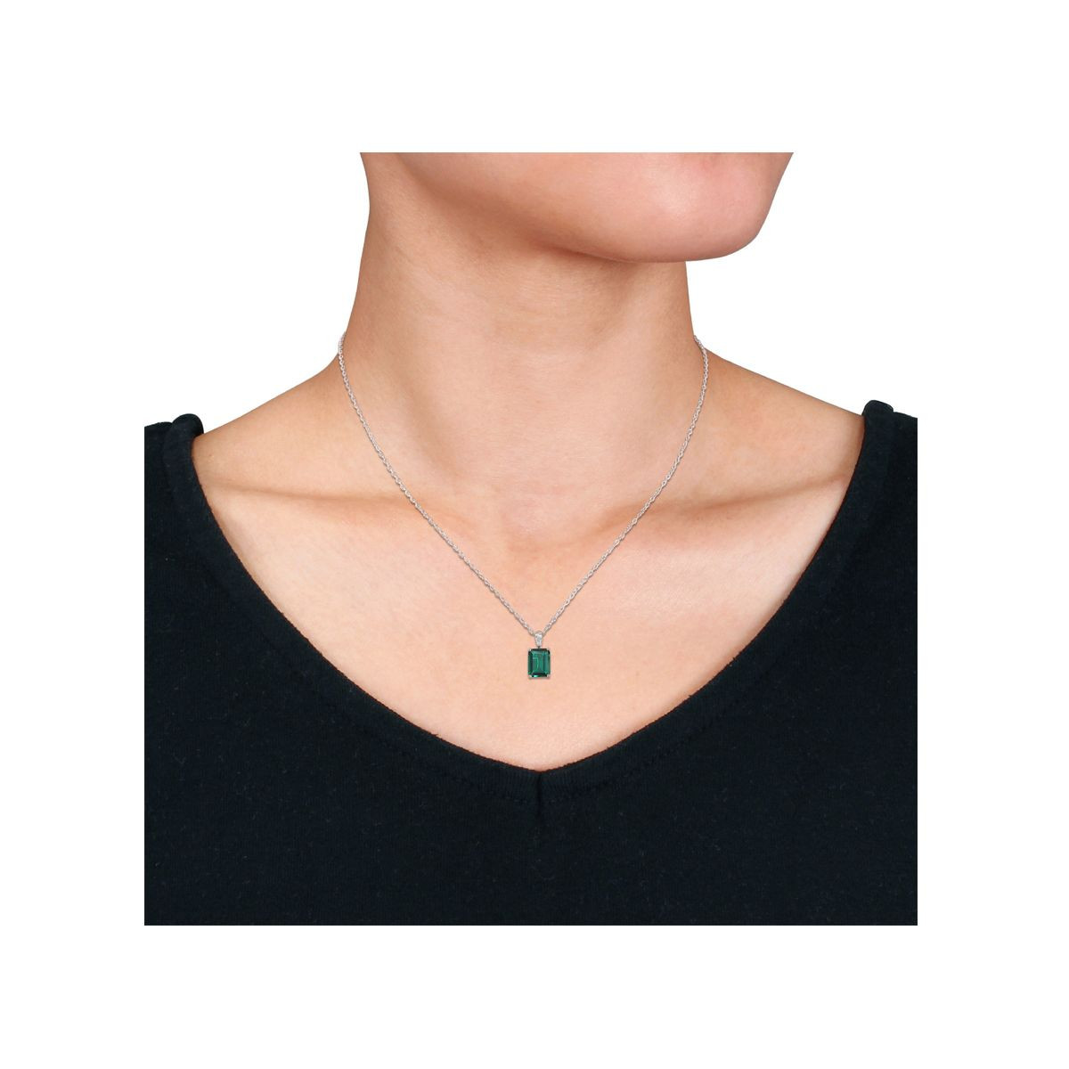 2.30 Carat (ctw) Lab-Created Emerald Pendant Necklace product image