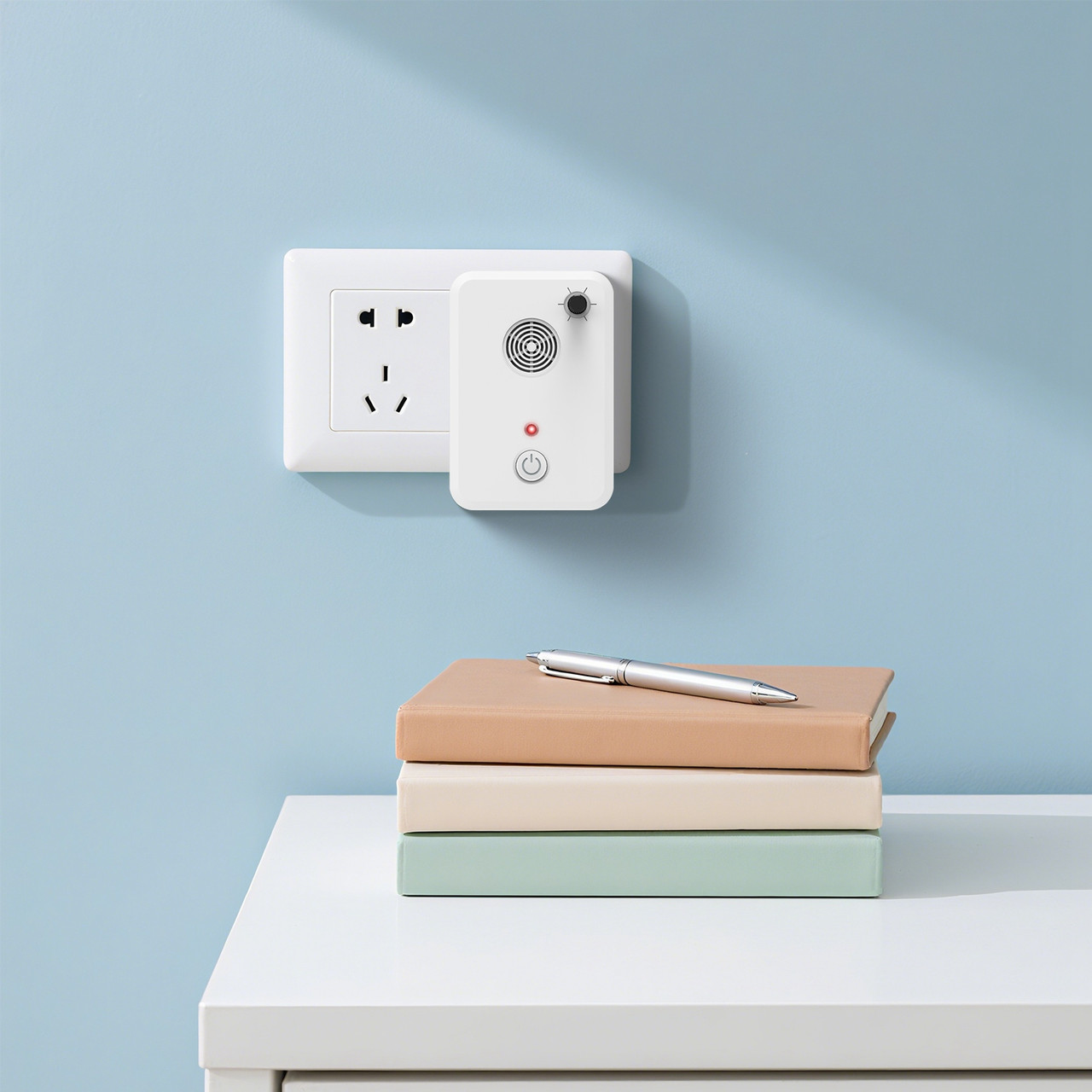 Plug-In Ultrasonic Pest Repellent (4-Pack) product image